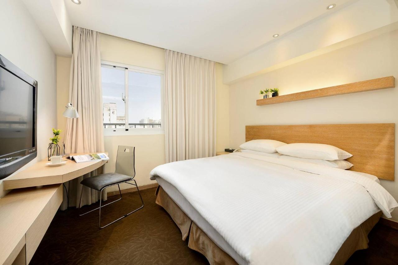 Beacon Hotel Taichung Exterior foto